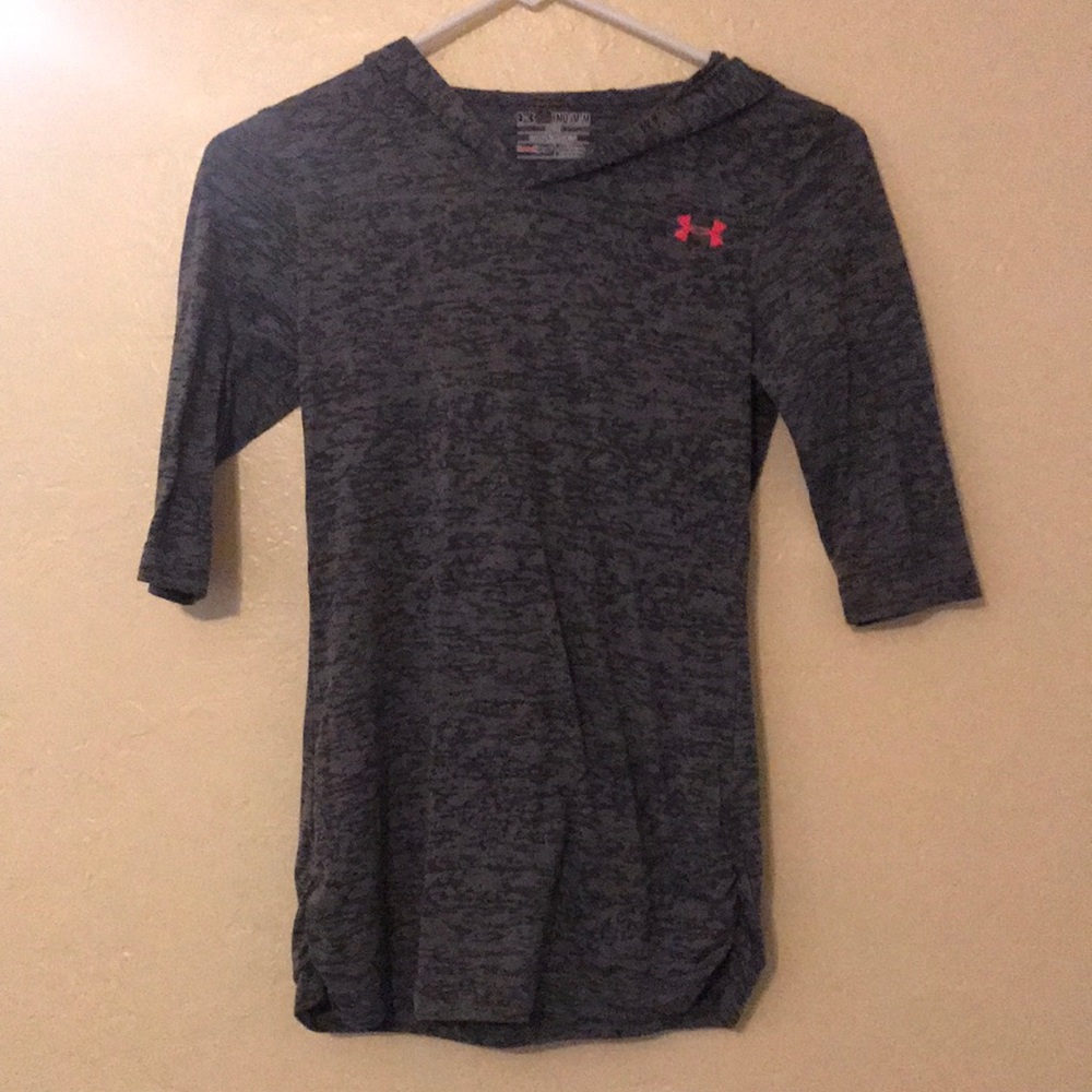 Under Armour Pull Over